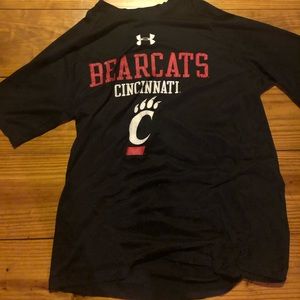 Men’s Under Armour Cincinnati Bearcats tee